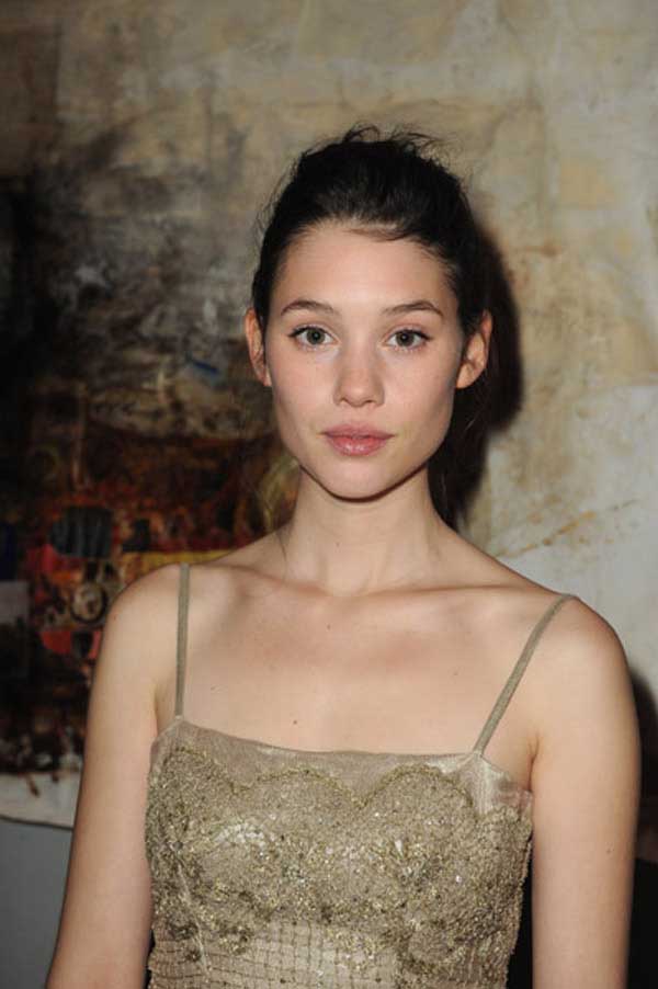 阿斯特丽德·伯格斯·弗瑞斯贝/Astrid Berges-Frisbey-3-36